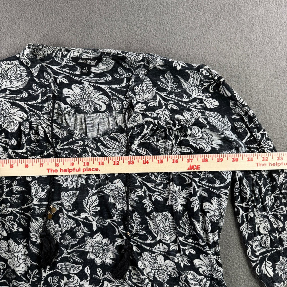 Lucky Brand Top Women XS Floral Print Tassel Tie 3/4 Sleeve Shirt Blouse Black‎ - Picture 4 of 9